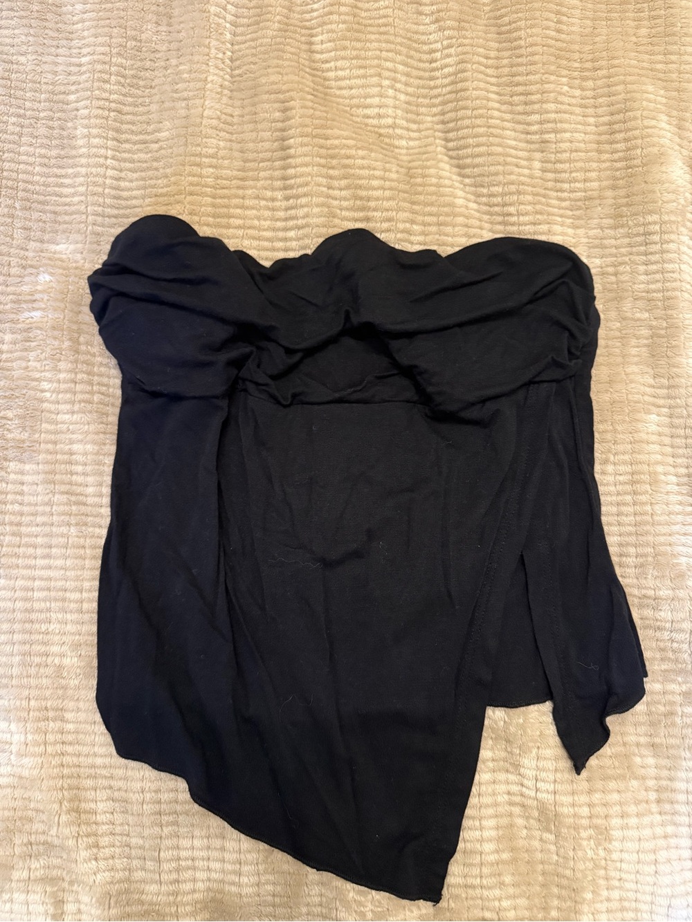 Black Strapless Women’s Top - Classic Tube Style